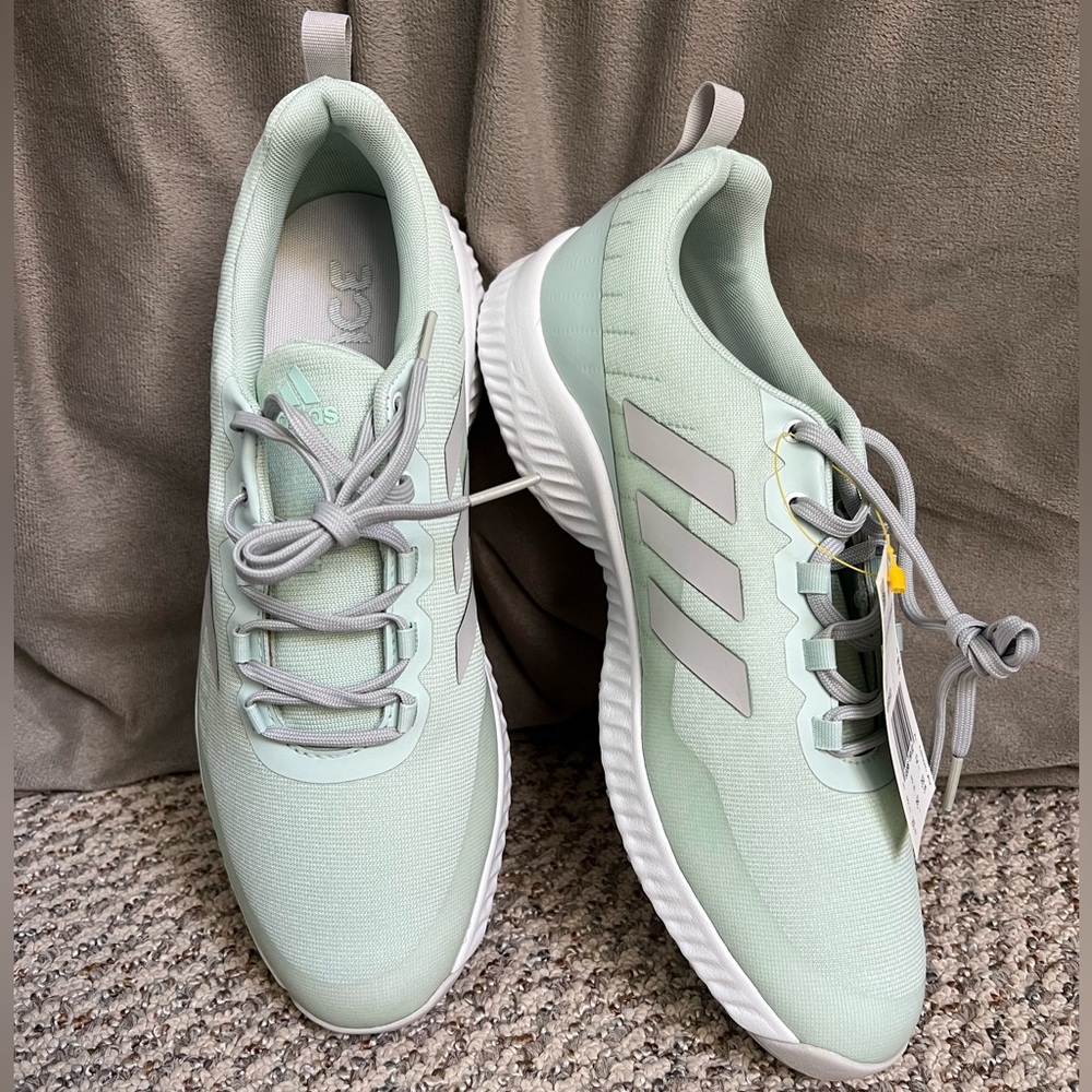 Adidas Response Bounce golf shoes